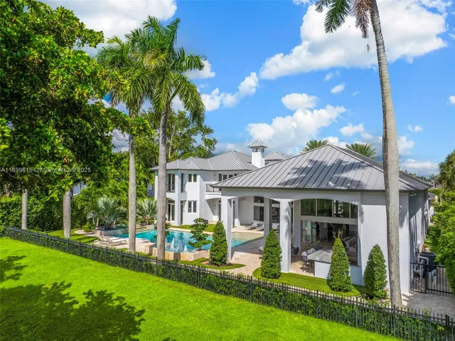 $6,295,000 | 2800 Northeast 40th Street, Fort Lauderdale, FL 33308
