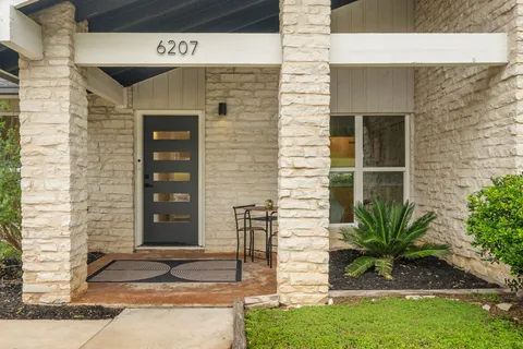 $615,000 | 6207 Hyside Drive, Austin, TX 78723