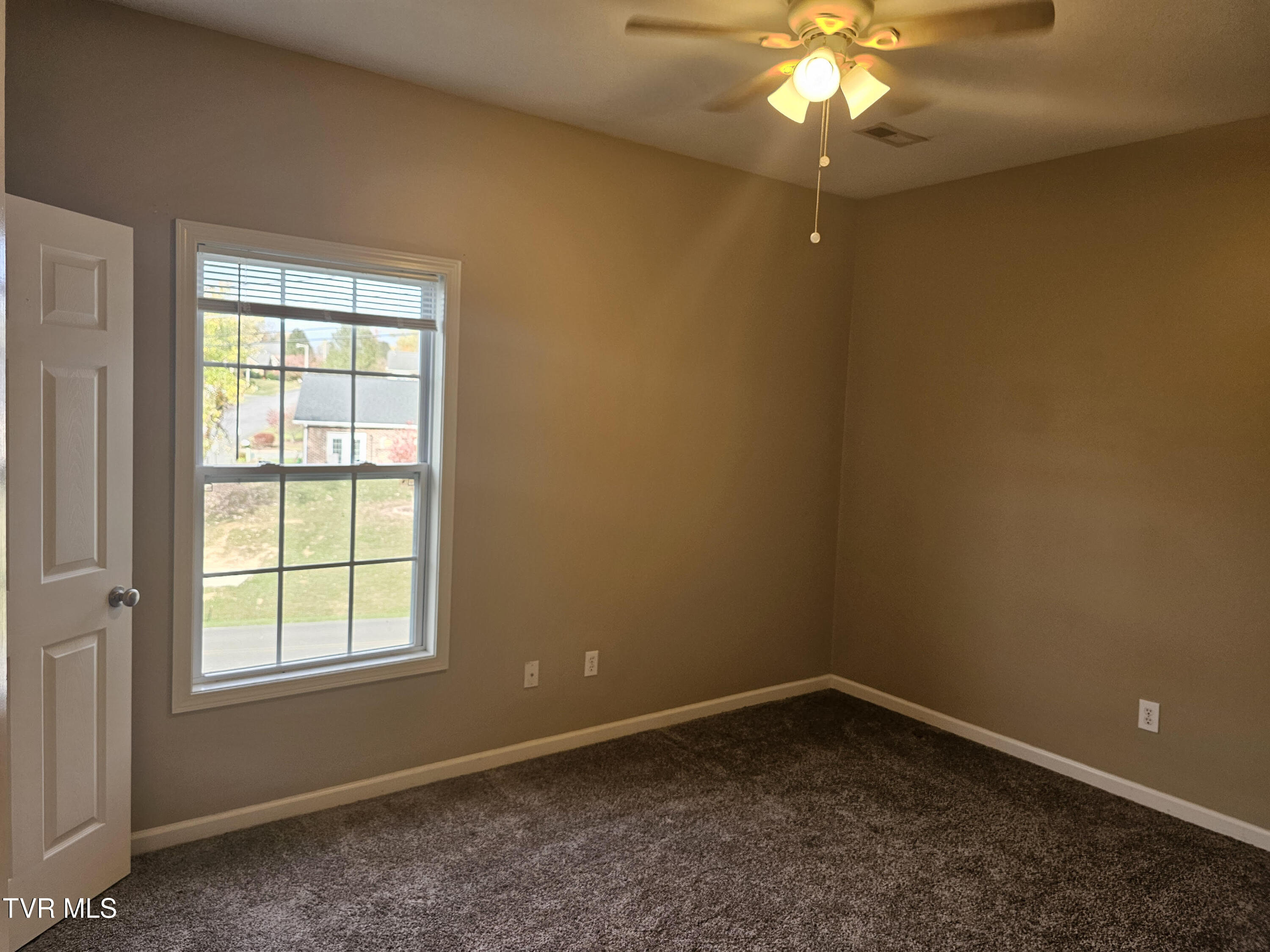 405 Christian Church Road, Unit 2 Johnson City, TN 37615 - Photo 15 of 16 15