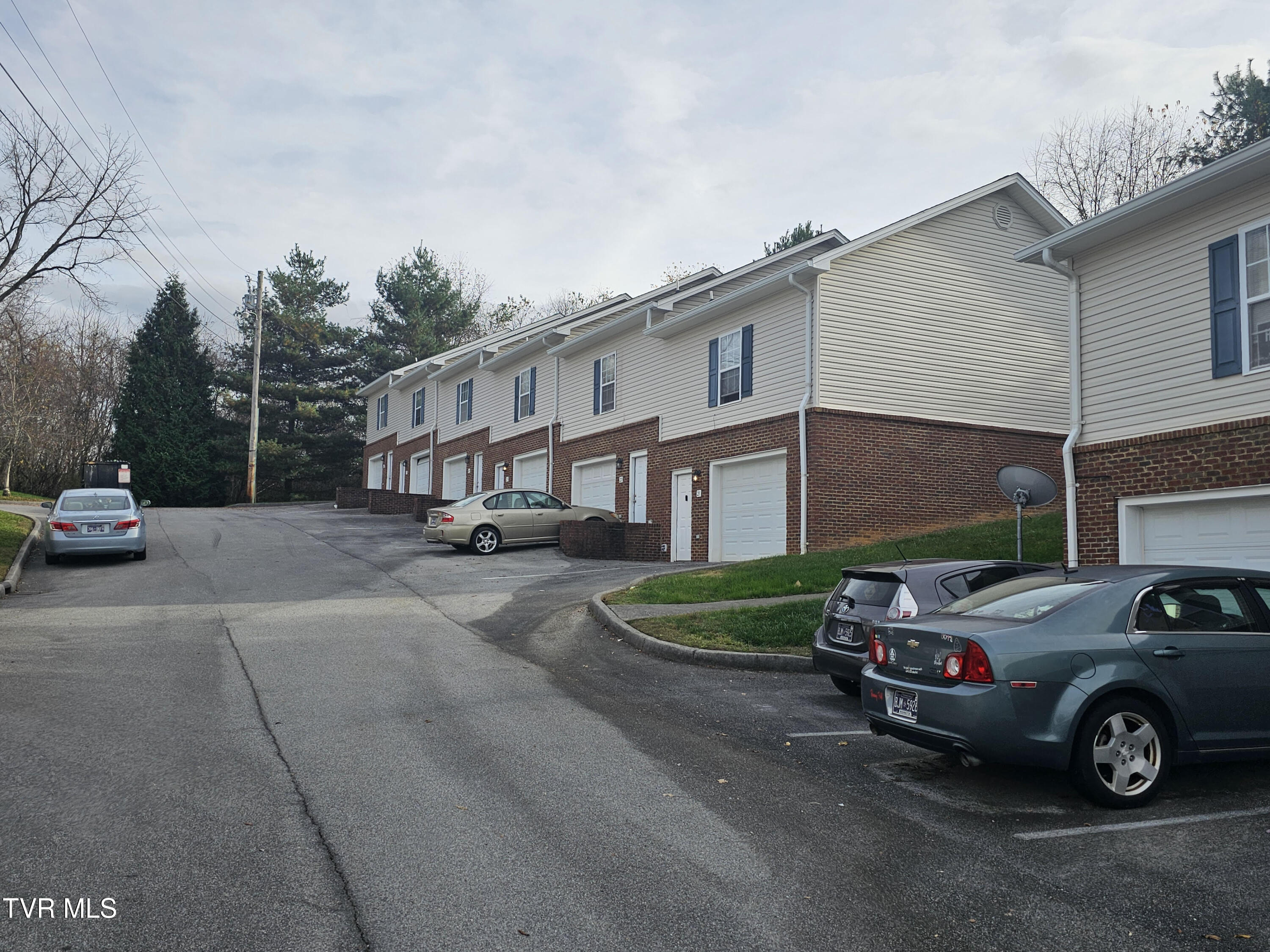 405 Christian Church Road, Unit 2 Johnson City, TN 37615 - Photo 6 of 16 6