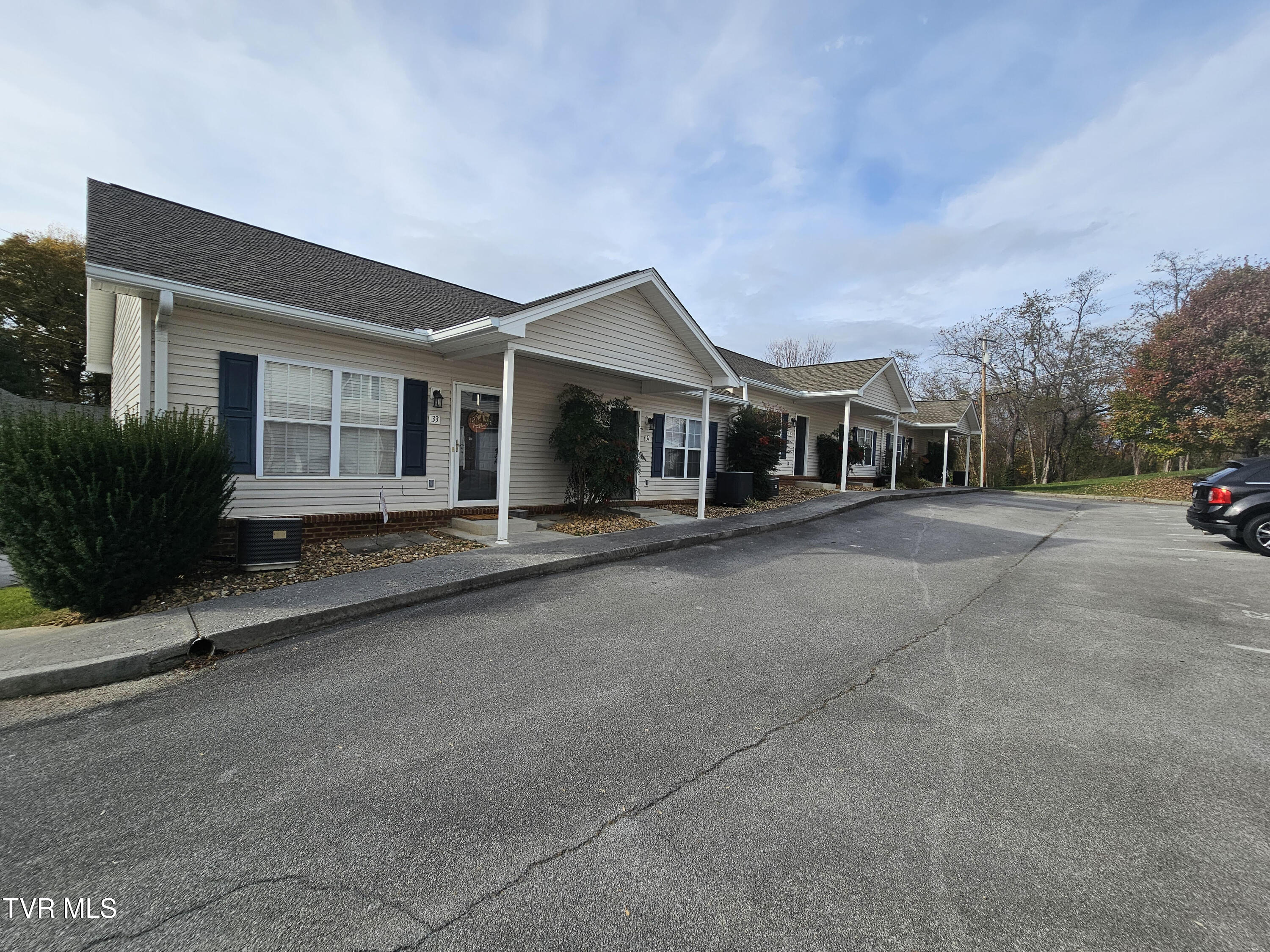 405 Christian Church Road, Unit 2 Johnson City, TN 37615 - Photo 8 of 16 8