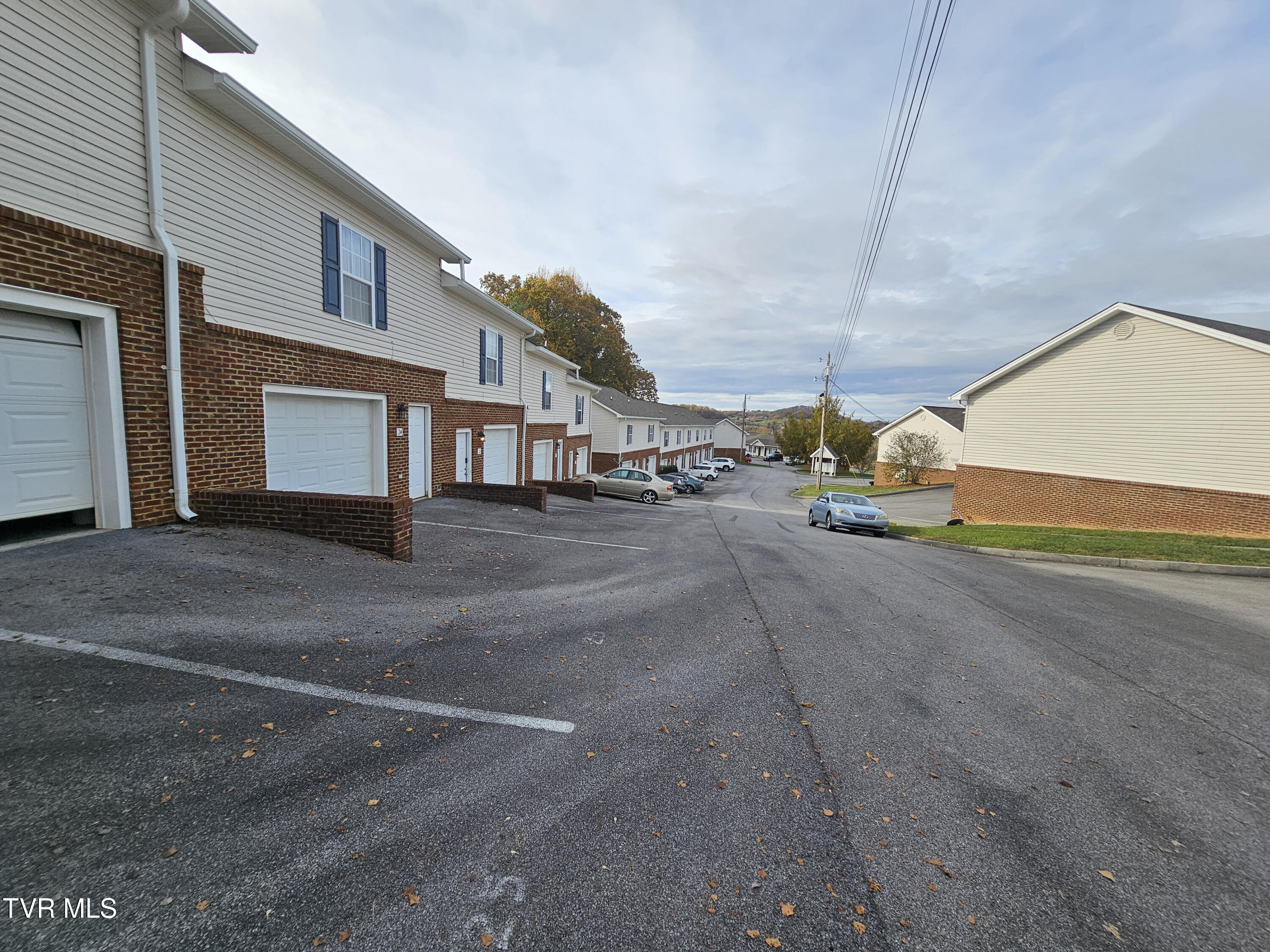 405 Christian Church Road, Unit 2 Johnson City, TN 37615 - Photo 9 of 16 9