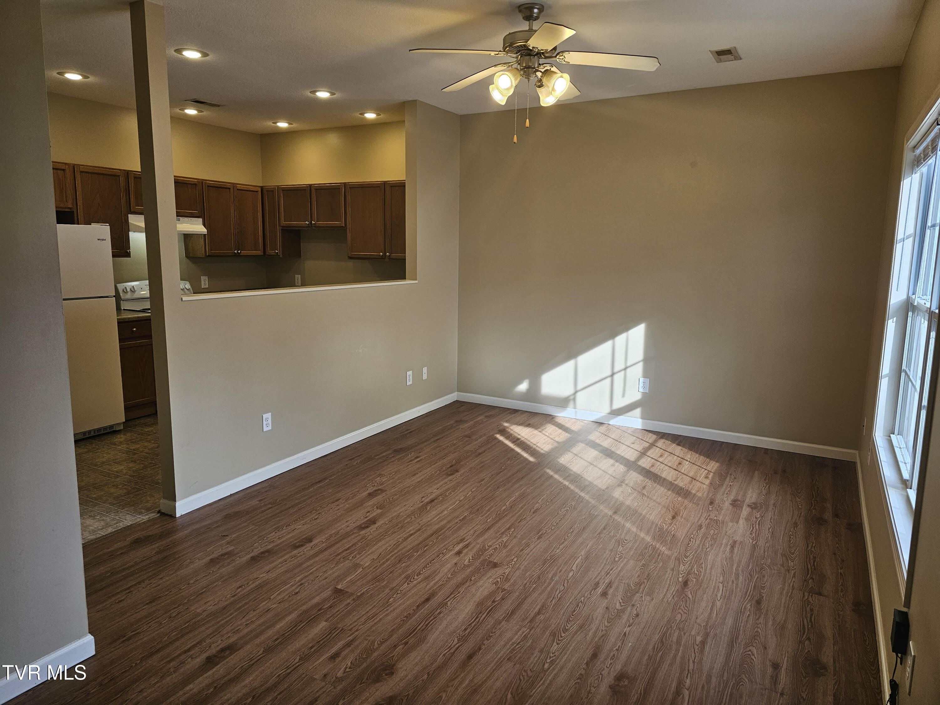 405 Christian Church Road, Unit 2 Johnson City, TN 37615 - Photo 10 of 16 10