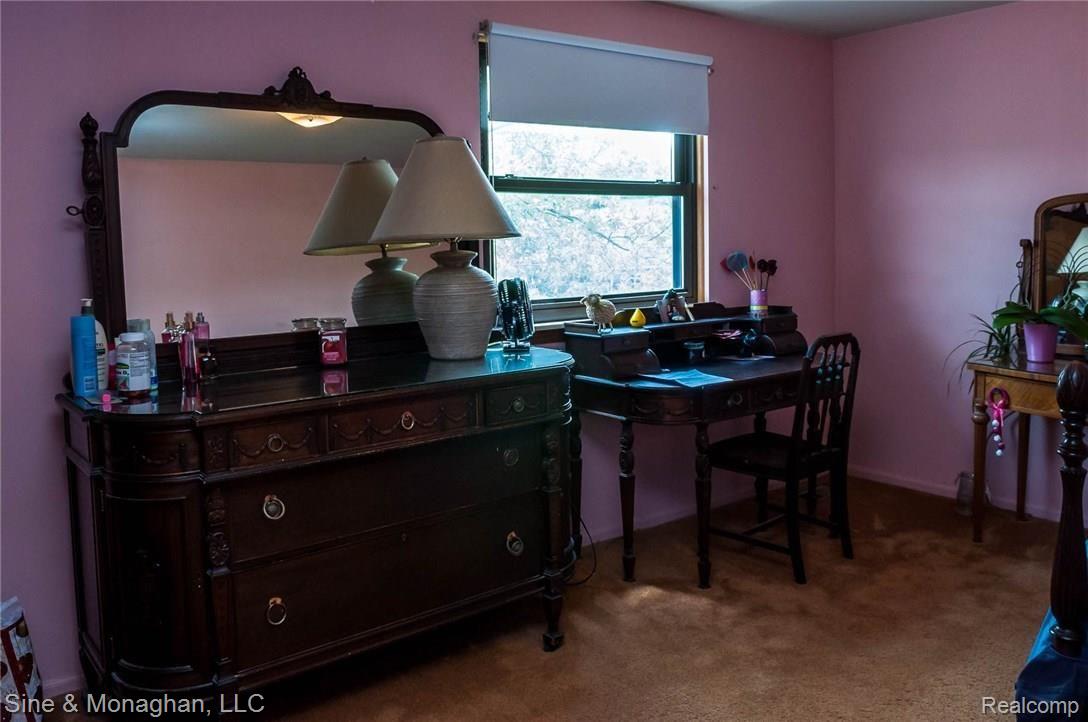 772 Augusta Court Rochester, MI 48309 - Photo 42 of 48 20170518_125133.jpg