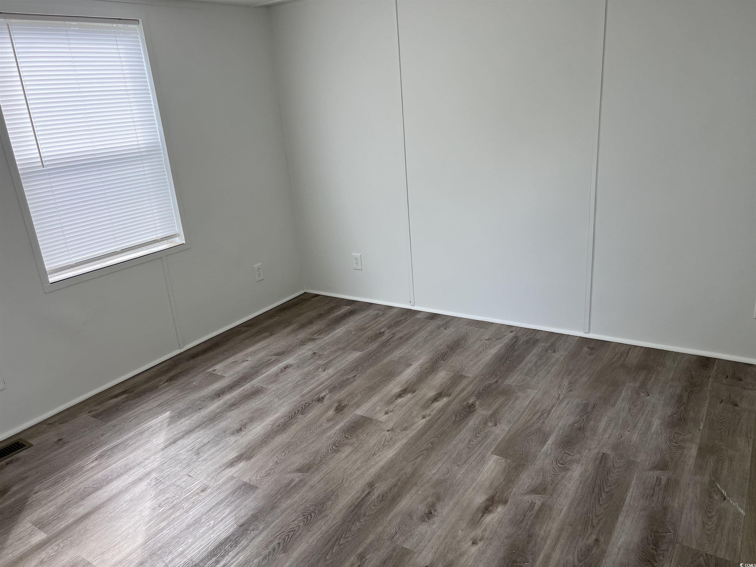 205 Glenda Loop Georgetown, SC 29440 - Photo 2 of 20