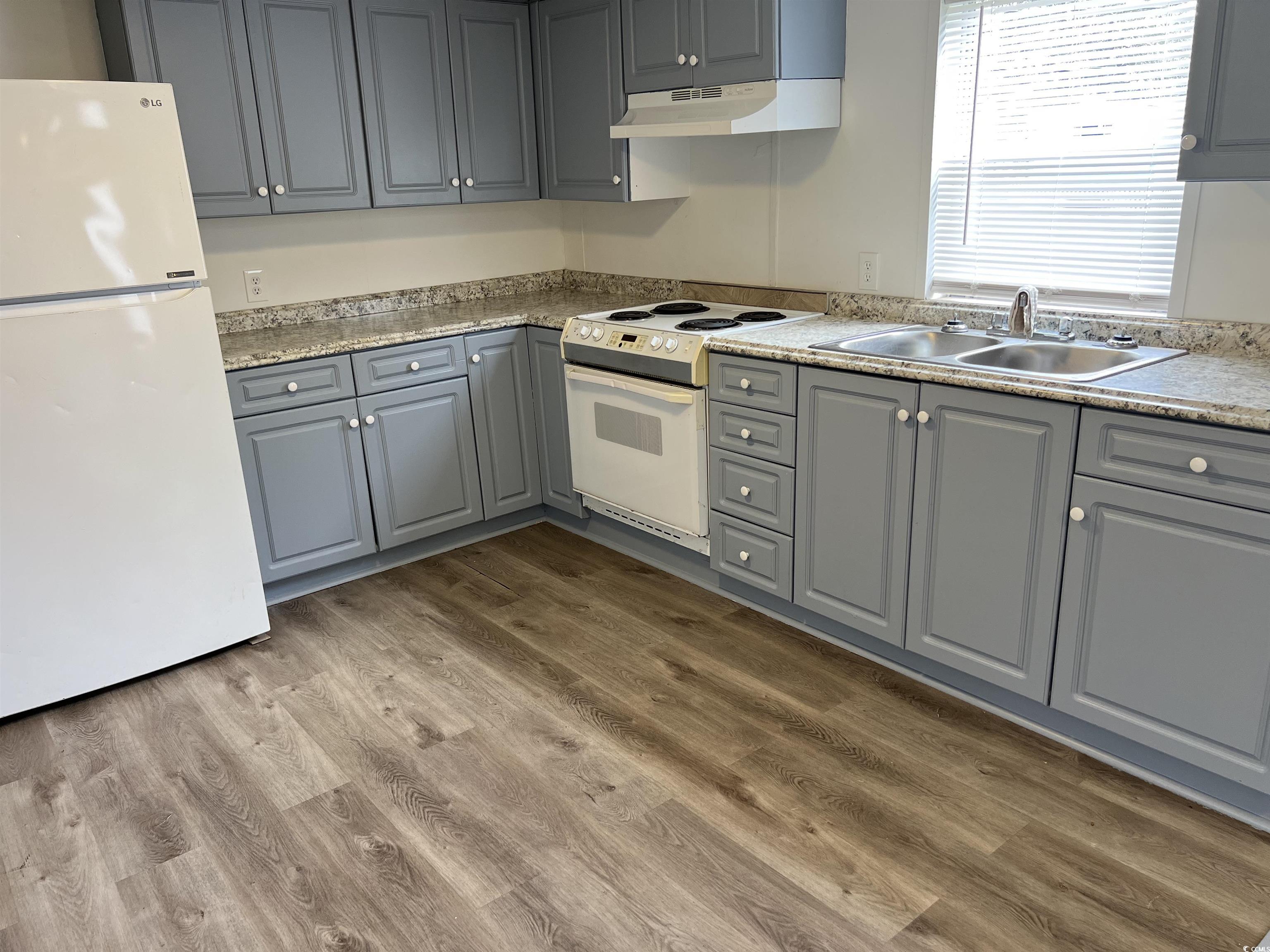 205 Glenda Loop Georgetown, SC 29440 - Photo 4 of 20