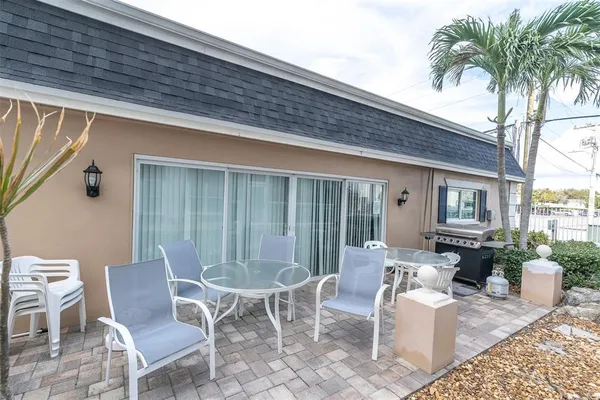 $199,000 | 155 Bluff View Drive, Unit 103, Belleair Bluffs, FL 33770
