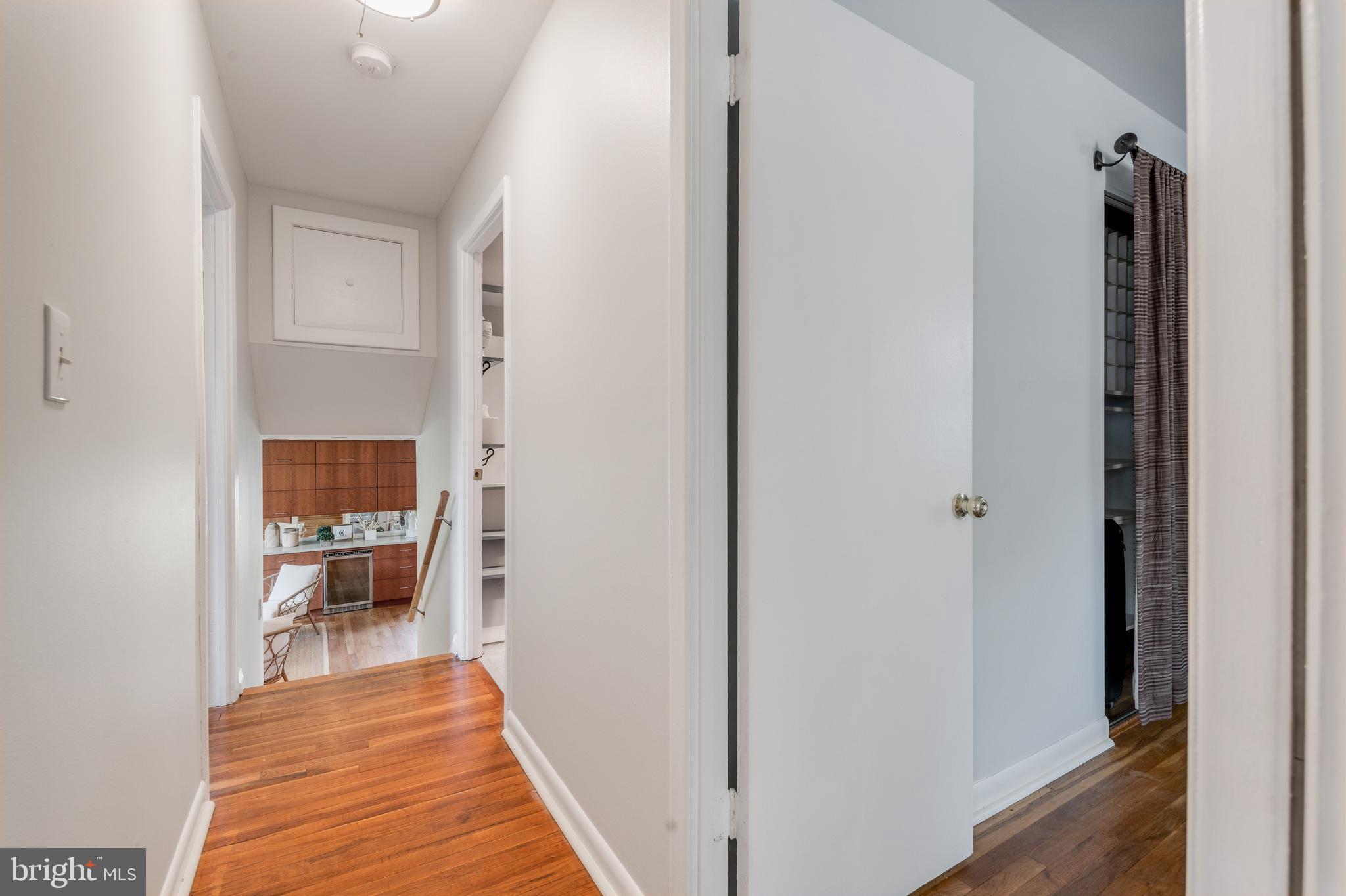 100 Margate Road Lutherville-Timonium, MD 21093 - Photo 10 of 34 Hallway view from the second level