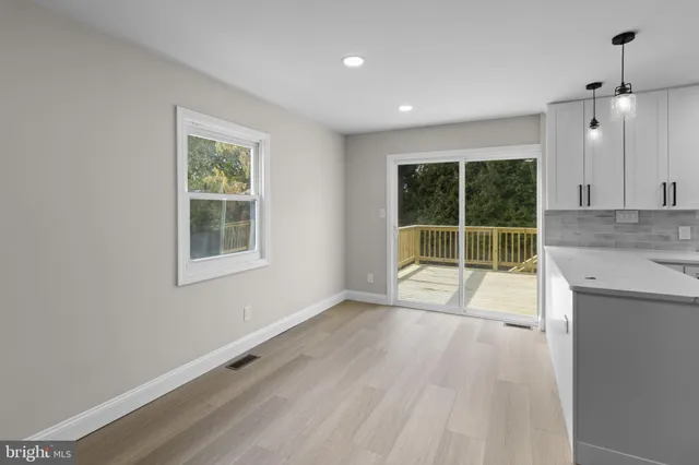 $379,900 | 12 Booker Circle, New Castle, DE 19720