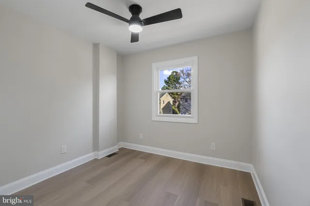 $379,900 | 12 Booker Circle, New Castle, DE 19720