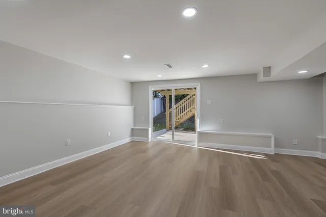 $379,900 | 12 Booker Circle, New Castle, DE 19720