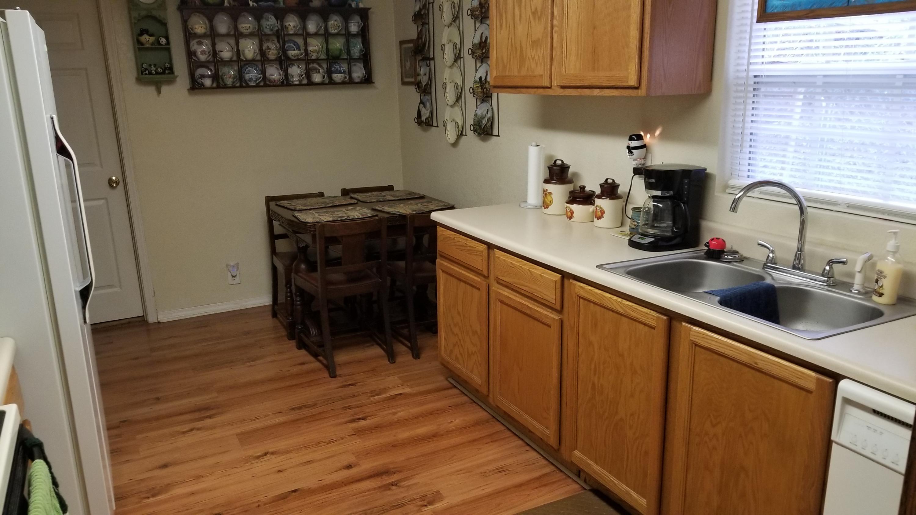 2708 Allegheny Loop Road Maryville, TN 37803 - Photo 24 of 32 Kitchen