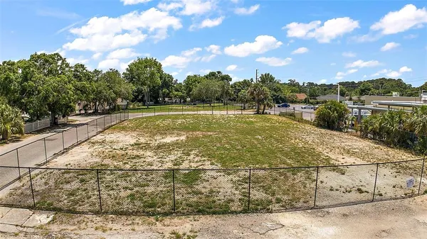 $400,000 | Gordon Ln Mount, Mount Dora, FL 32757