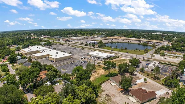 $400,000 | Gordon Ln Mount, Mount Dora, FL 32757