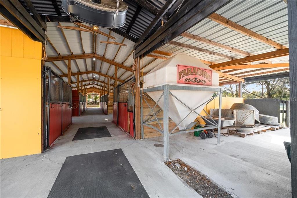 7380 Southwest 86th Lane Ocala, FL 34476 - Photo 32 of 56 a view of garage
