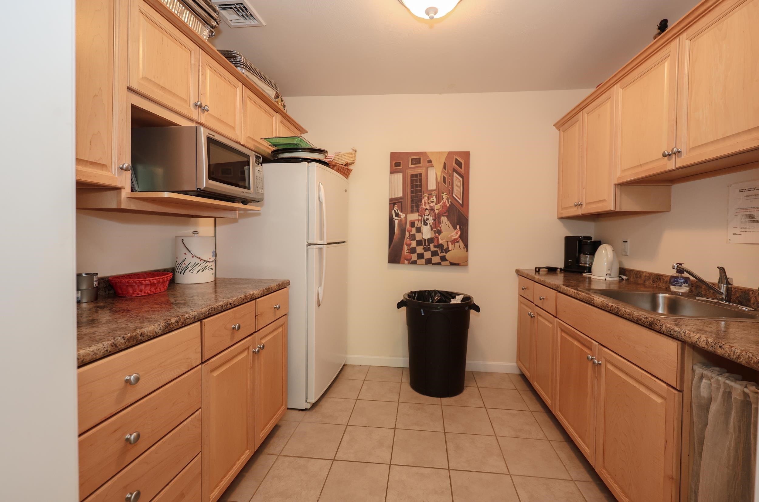 8 Cedar Street, Unit 8 Hooksett, NH 03106 - Photo 10 of 34