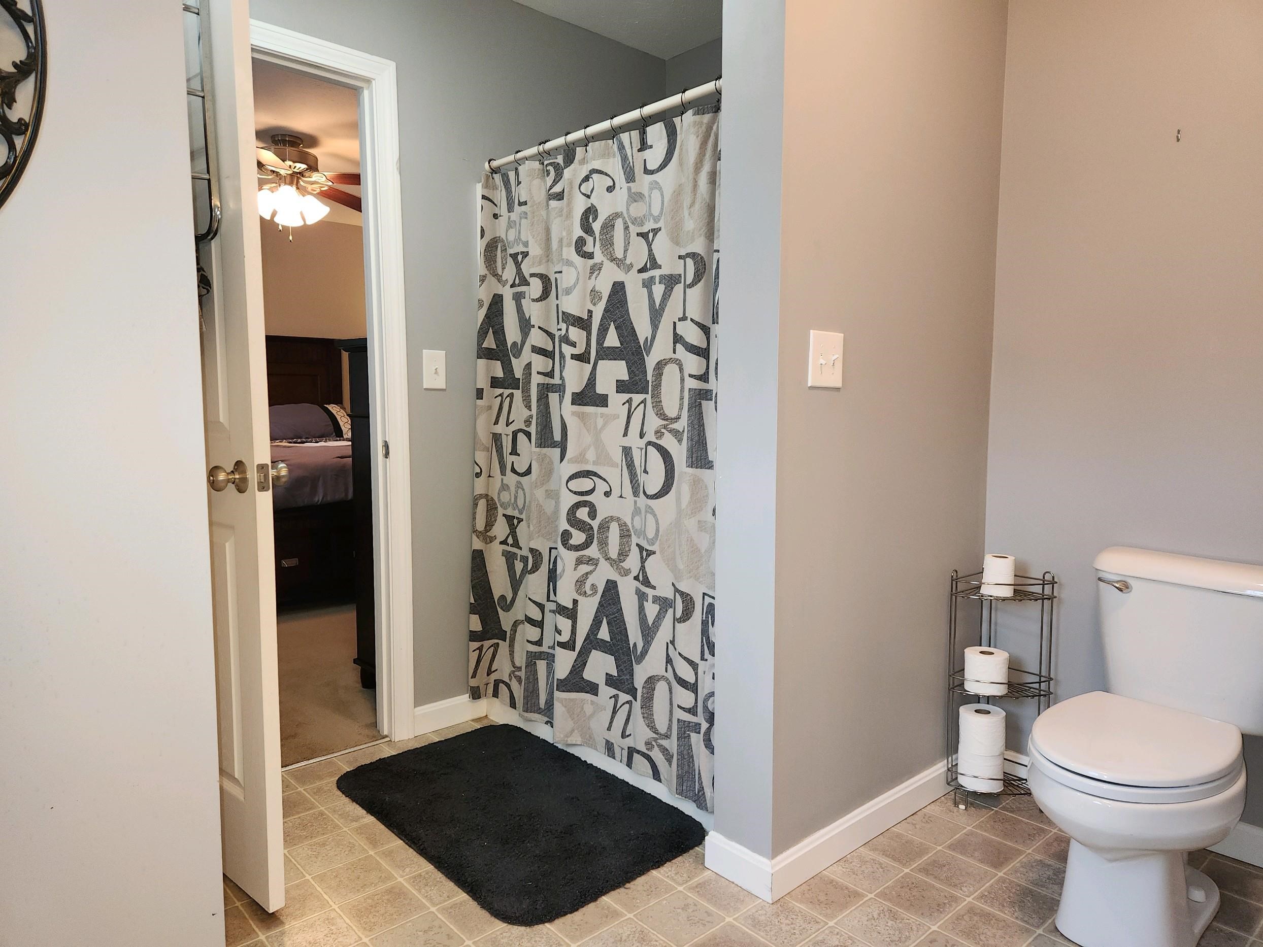 129 Pine Hill Road Nashua, NH 03063 - Photo 15 of 32