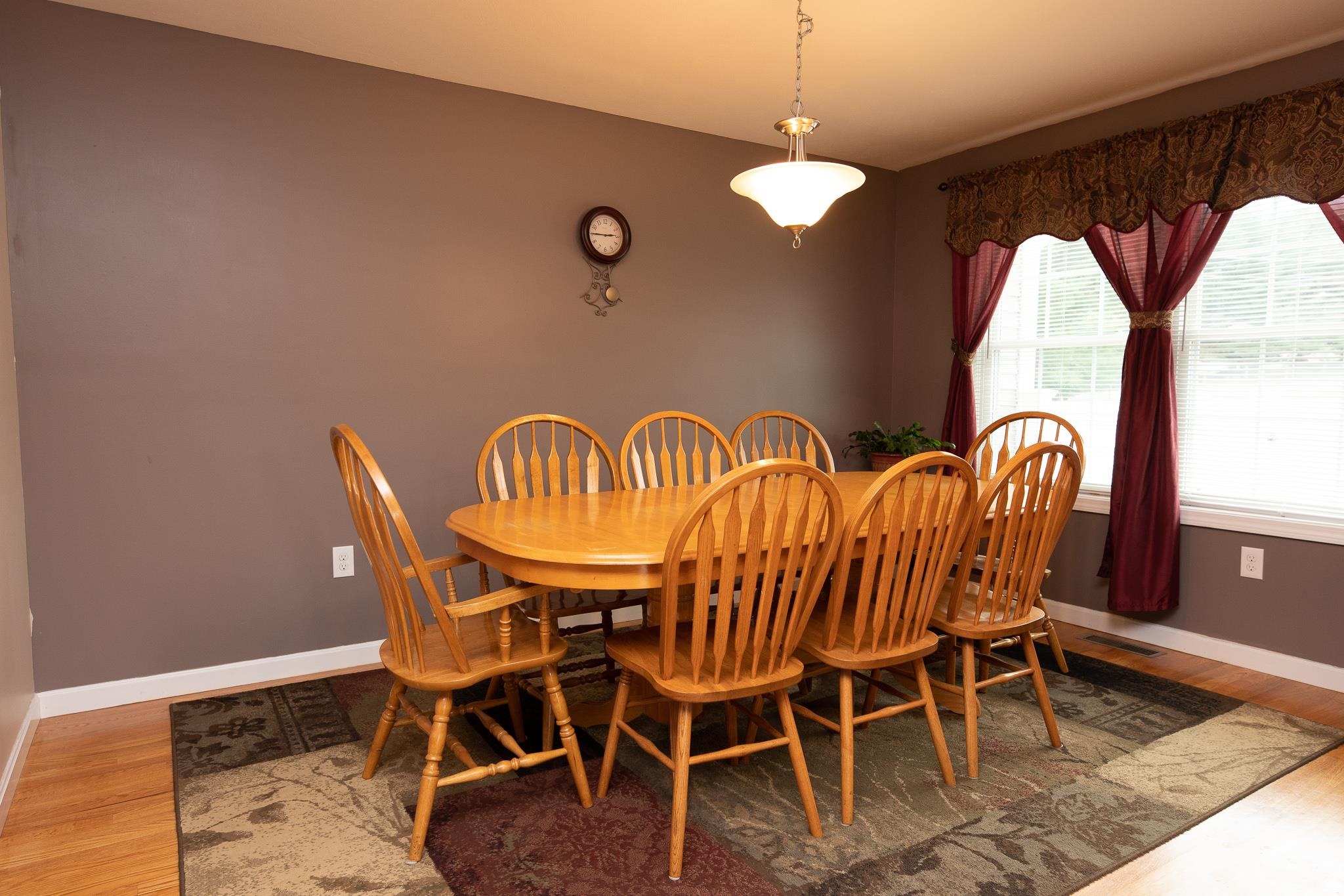 129 Pine Hill Road Nashua, NH 03063 - Photo 8 of 32