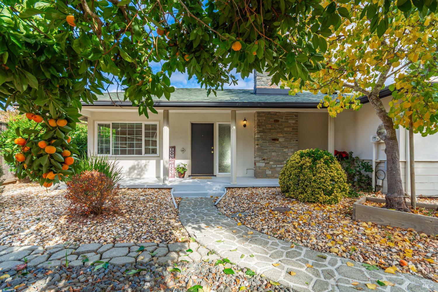 2070 Vineyard Road Novato, CA 94947 - Photo 3 of 33 Gallery Image 3