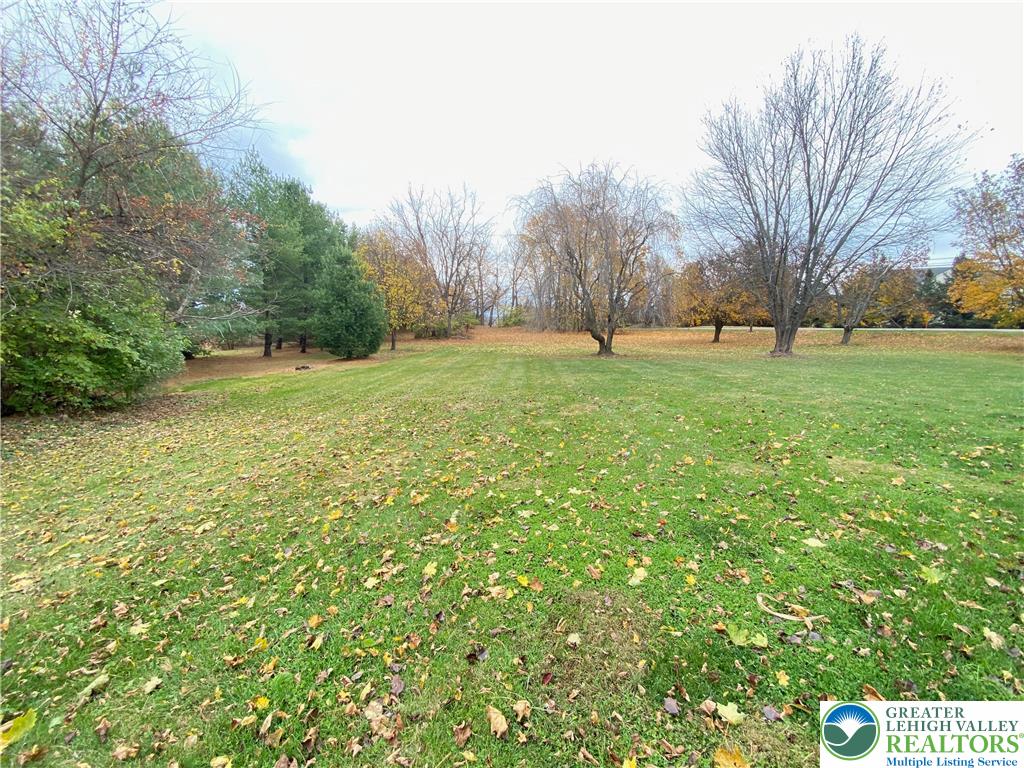 4571 Newburg Road Nazareth, PA 18064 - Photo 28 of 29 a view of outdoor space and yard