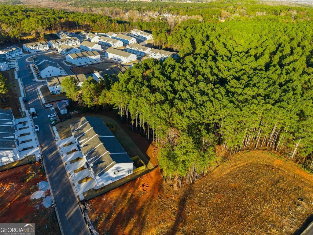 2561 Riverside Court Northeast Conyers, GA 30013 - Photo 4 of 37