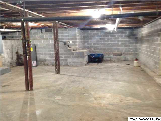 1936 Reed Road Northeast Birmingham, AL 35215 - Photo 8 of 32