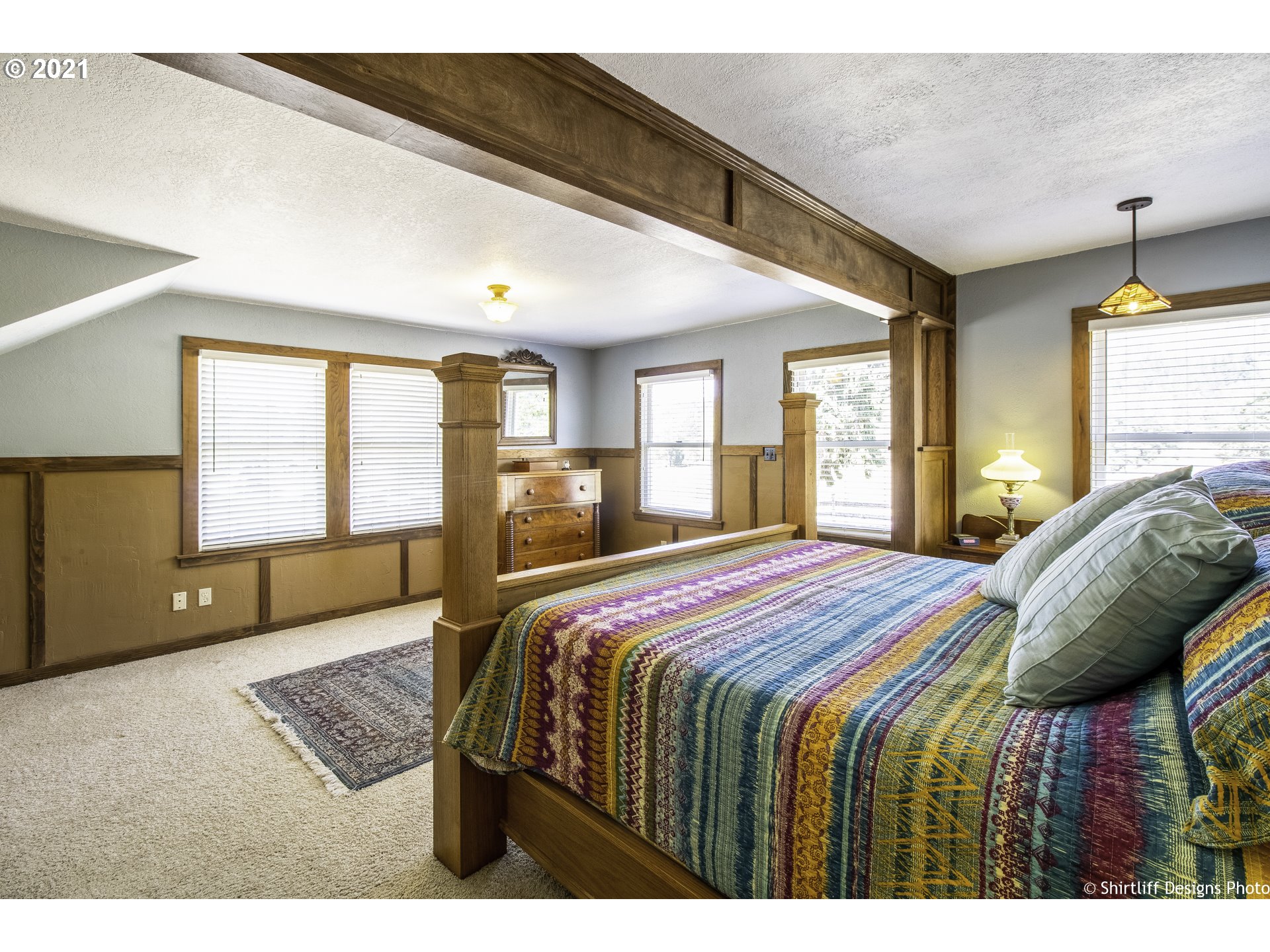 37170 Camp Creek Road Springfield, OR 97478 - Photo 21 of 29 a bedroom with a large bed and a window
