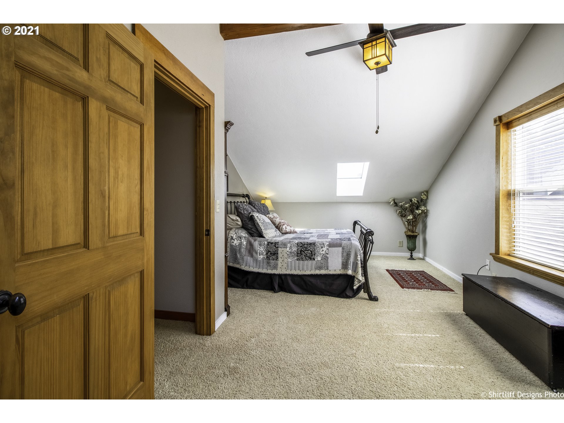37170 Camp Creek Road Springfield, OR 97478 - Photo 24 of 29 a bed room with a bed and a large window