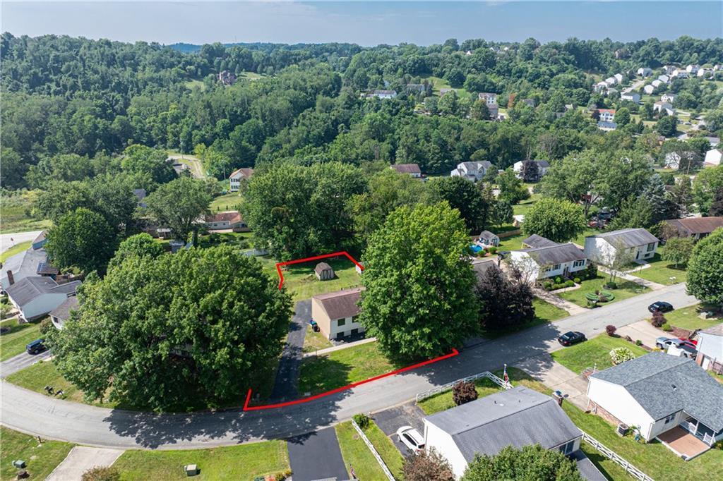 230 Dodd Drive Washington, PA 15301 - Photo 44 of 49 an aerial view of a house with a garden