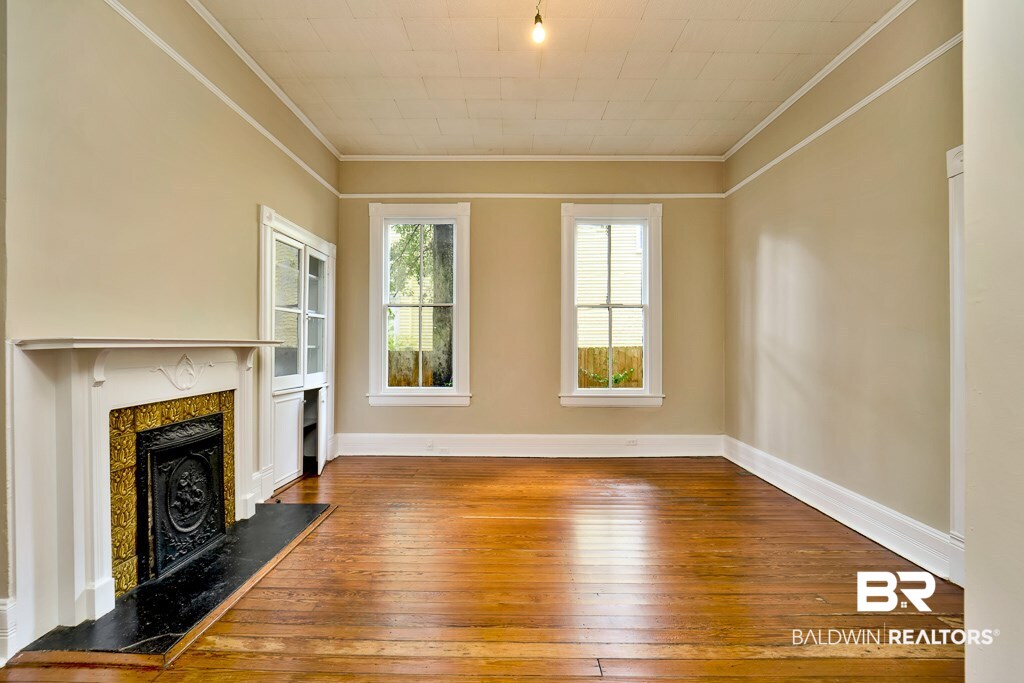 54 South Hallett Street Mobile, AL 36604 - Photo 10 of 24