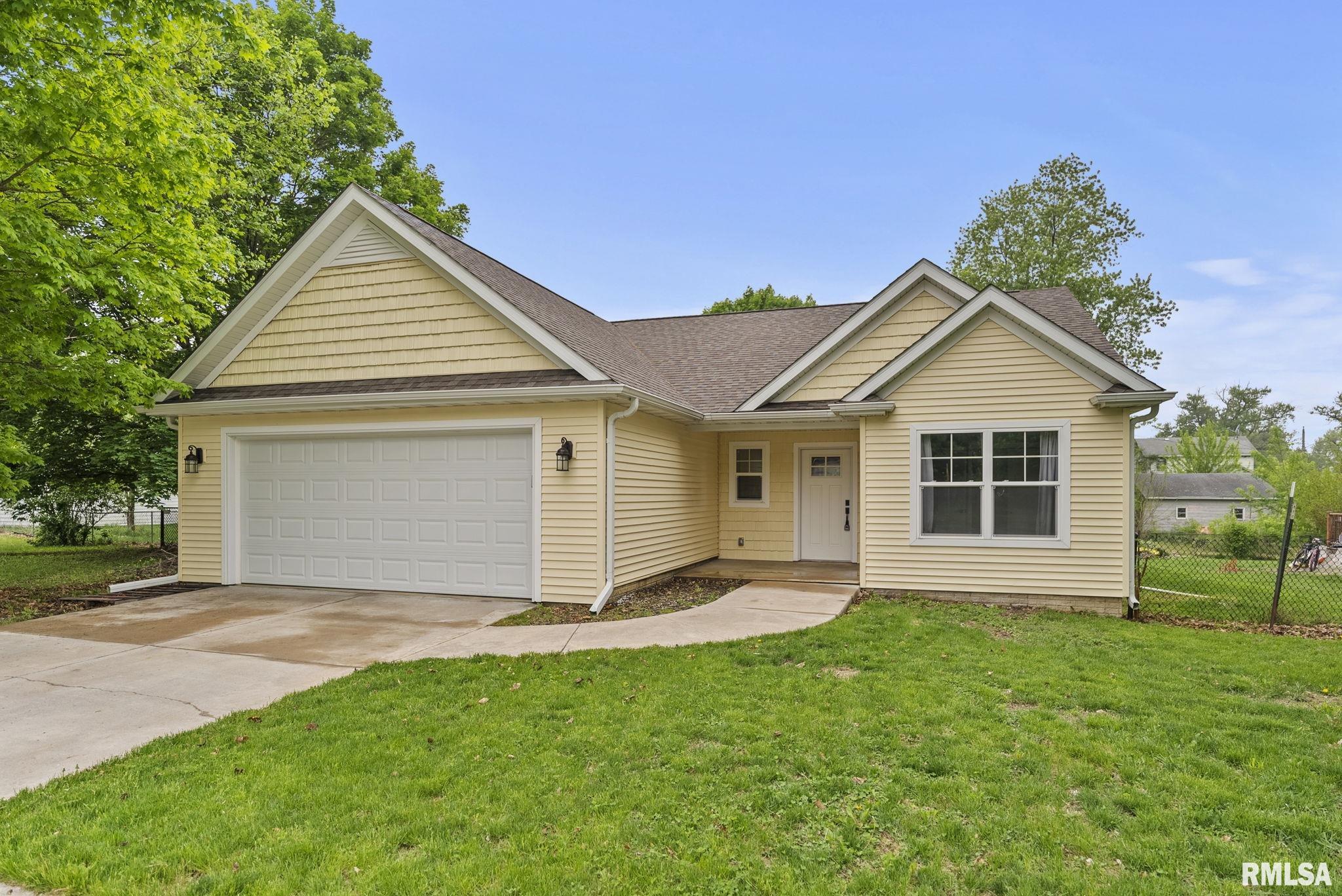 1903 13th Street Viola, IL 61486 - Photo 1 of 18 Gallery Image 1