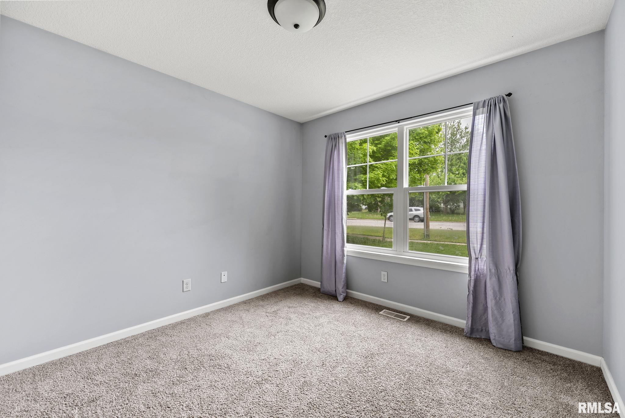 1903 13th Street Viola, IL 61486 - Photo 4 of 18 Gallery Image 4