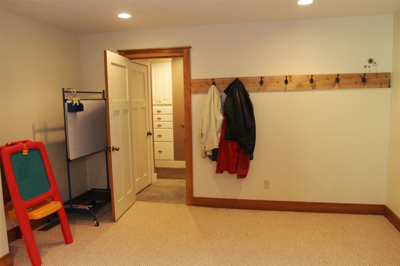 5675 East Hoxie Road Cedar, MI 49621 - Photo 31 of 54 1822864-30.JPG