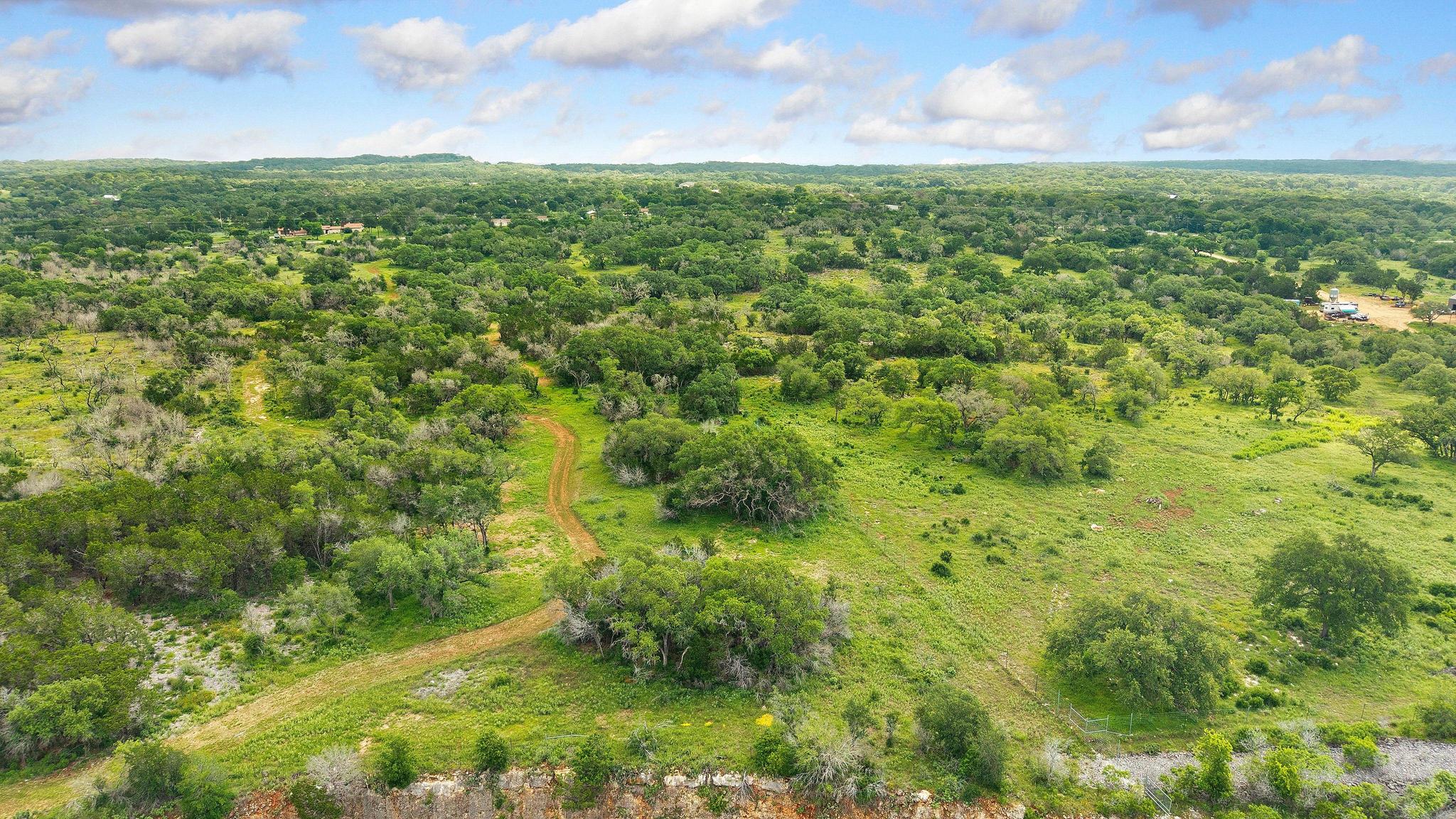 2013 Hilliard Road San Marcos, TX 78666 - Photo 36 of 37