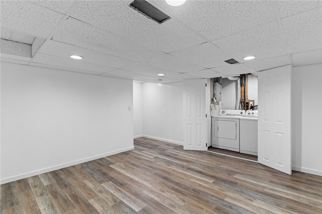 5 Wake Robin Road, Unit 3401 Lincoln, RI 02865 - Photo 36 of 39 Laundry basement