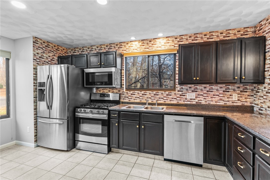 5 Wake Robin Road, Unit 3401 Lincoln, RI 02865 - Photo 5 of 39