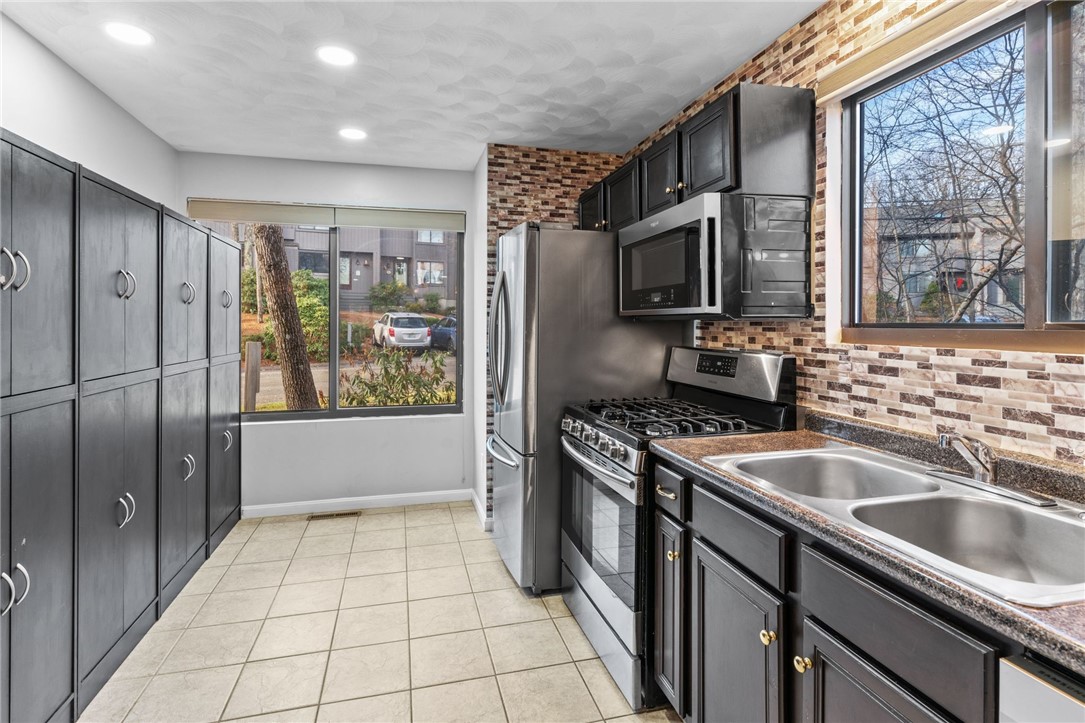5 Wake Robin Road, Unit 3401 Lincoln, RI 02865 - Photo 8 of 39