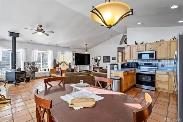 $699,999 | 201 Terry Lane, Guffey, CO 80820