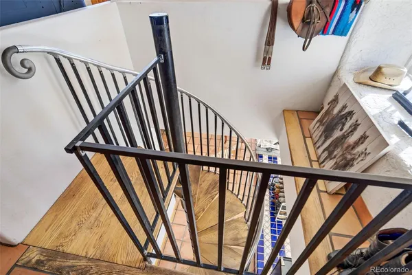 $699,999 | 201 Terry Lane, Guffey, CO 80820