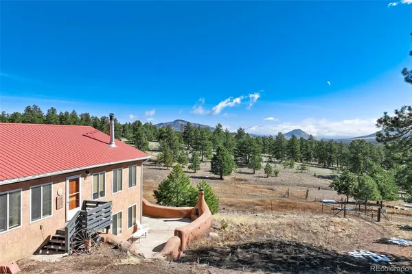 $699,999 | 201 Terry Lane, Guffey, CO 80820