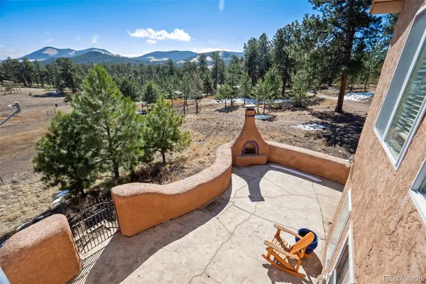 $699,999 | 201 Terry Lane, Guffey, CO 80820