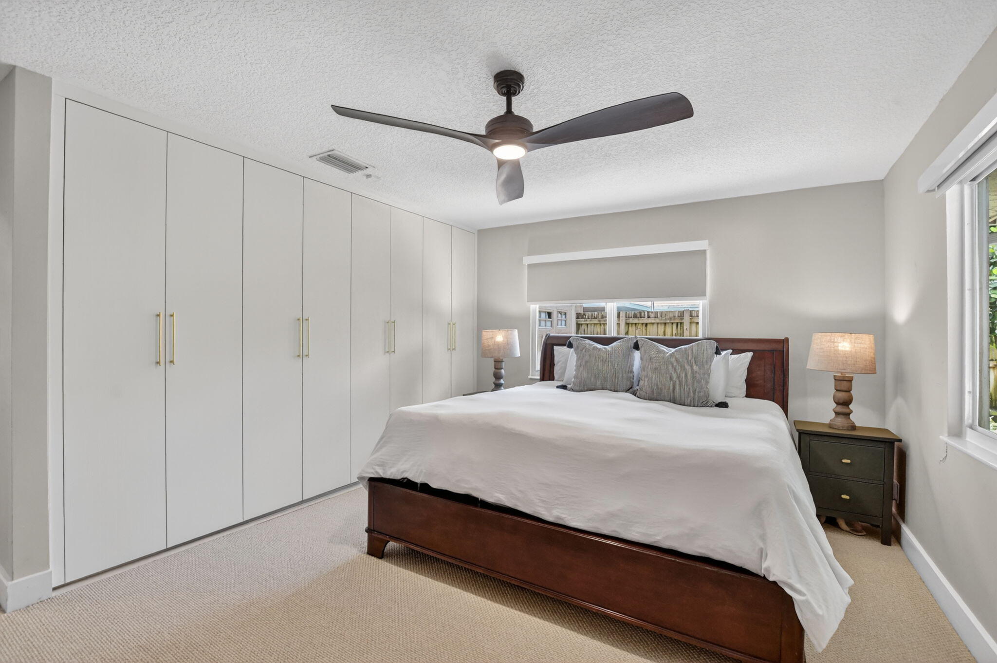 6951 Northeast 7th Avenue Boca Raton, FL 33487 - Photo 27 of 60 27-web-or-mls-DSC_2080
