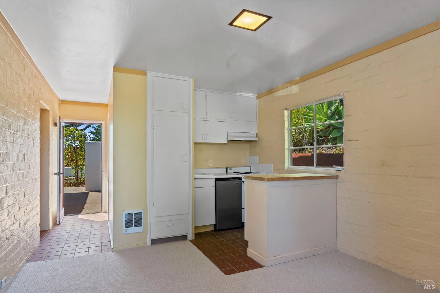 205 Bret Harte Road San Rafael, CA 94901 - Photo 31 of 37 Gallery Image 31