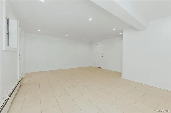 $1,495,000 | 4 Lawrence Place, Pelham, NY 10803