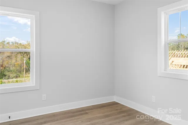 $479,900 | 115 Chapel Xing Lane, Unit 2, Weaverville, NC 28787