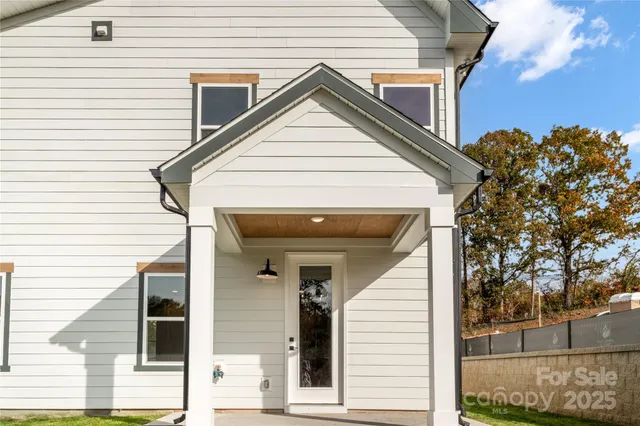 $479,900 | 115 Chapel Xing Lane, Unit 2, Weaverville, NC 28787