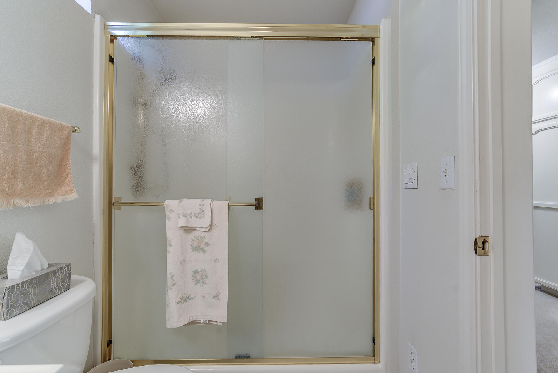 8303 Amberwoods Place Shingletown, CA 96088 - Photo 44 of 58 a bathroom with a shower