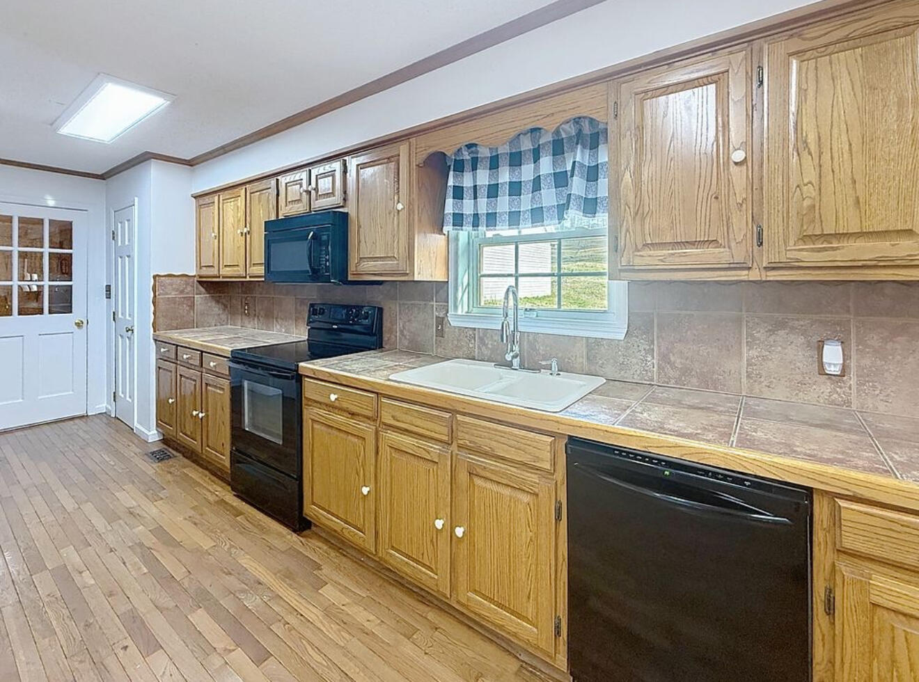 6824 County Road, Unit 75 Bridgeport, AL 35740 - Photo 12 of 52 IMG_1825