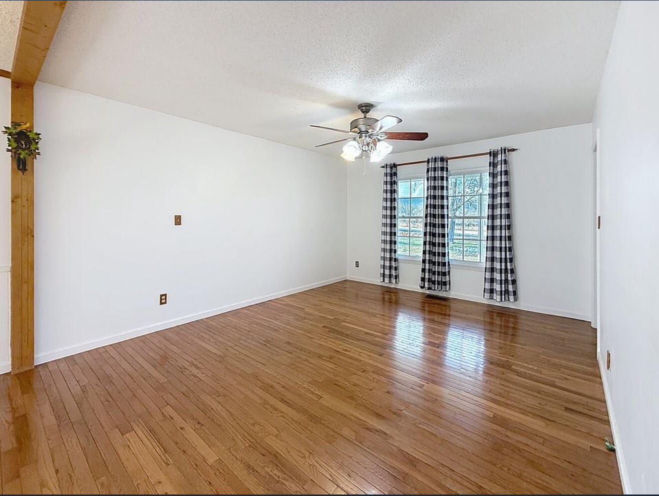 6824 County Road, Unit 75 Bridgeport, AL 35740 - Photo 15 of 52 IMG_1827