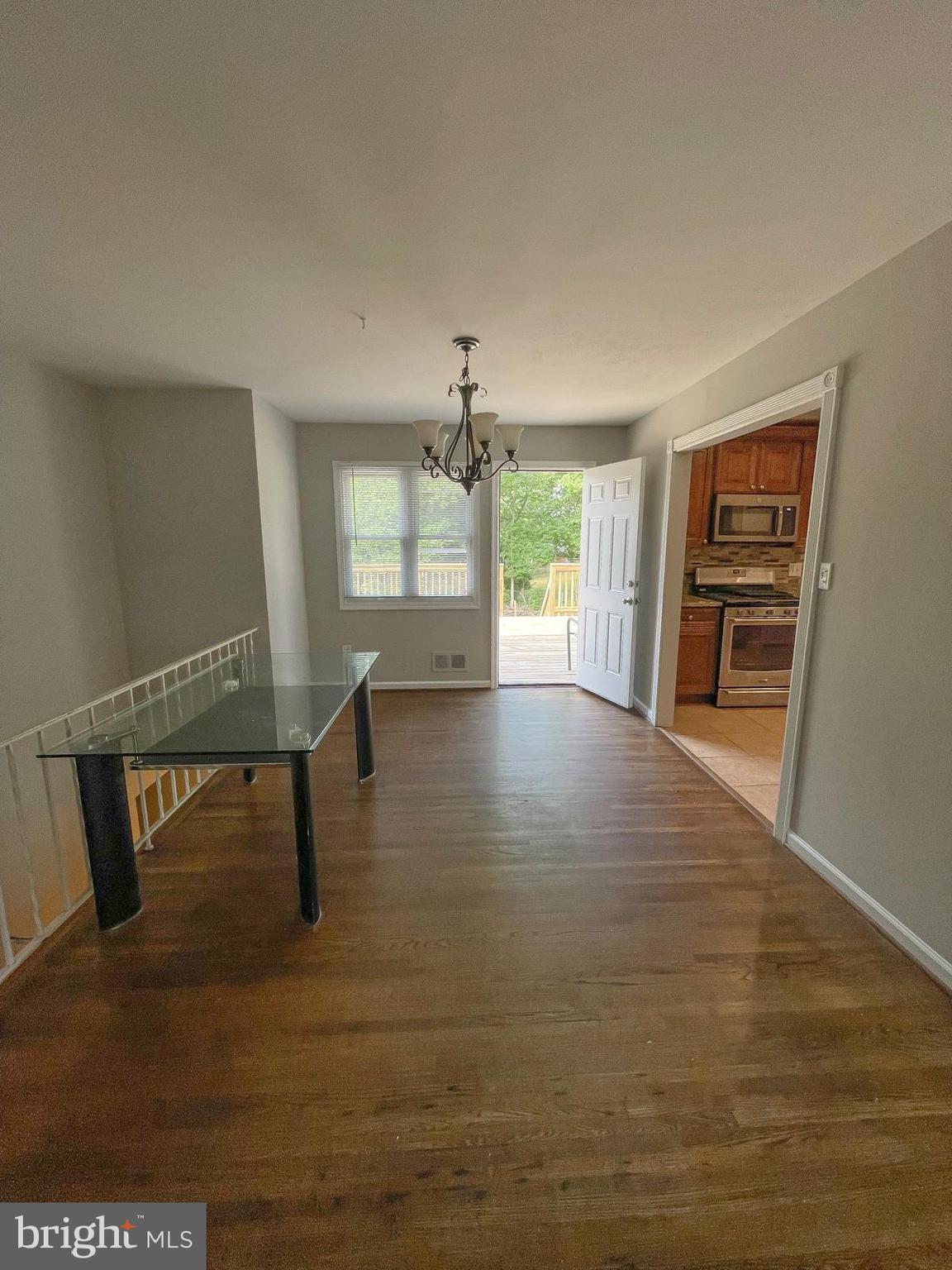 7417 Castle Road Manassas, VA 20109 - Photo 13 of 38 Gallery Image 13